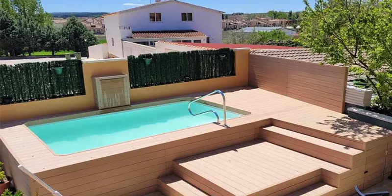 Forrar Piscina Elevada con Madera Tecnológica